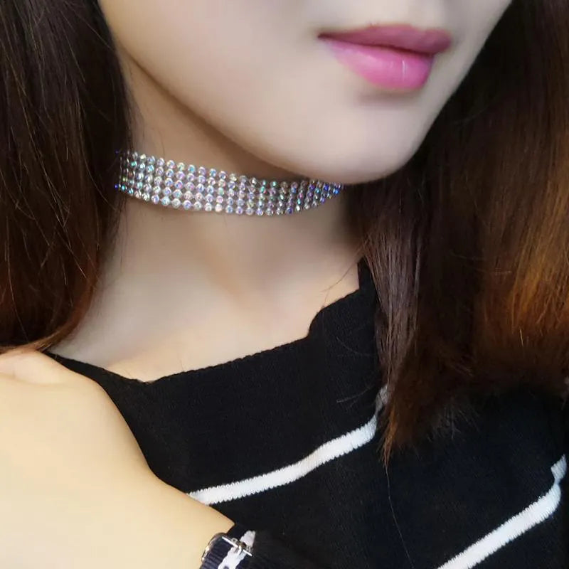 Glamour Gleam Crystal Choker