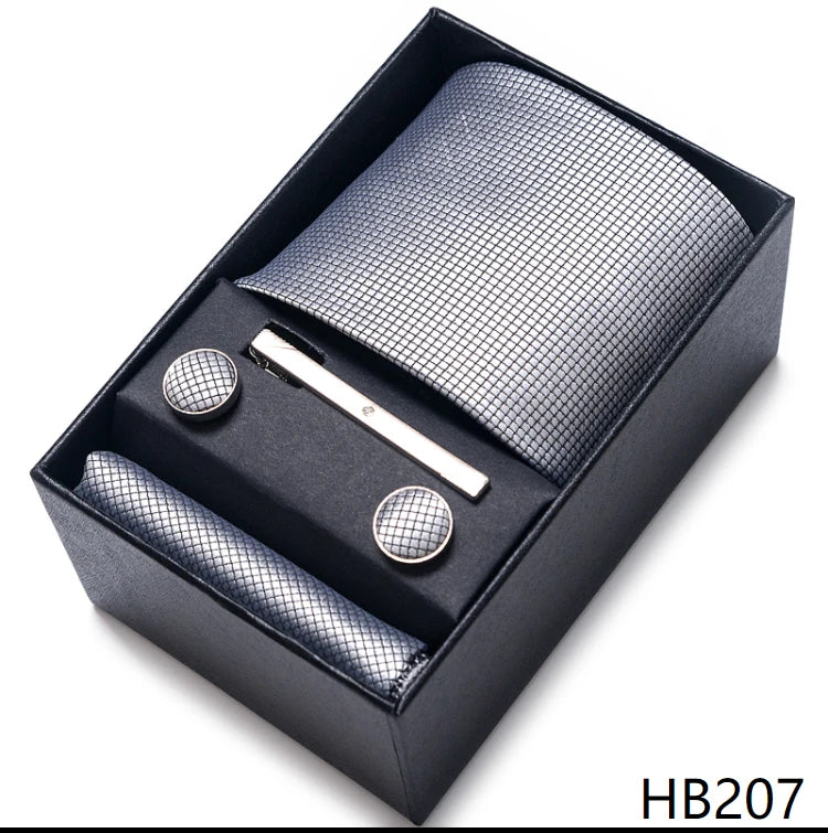 Classic Tie with Pocket Square and Cufflinks