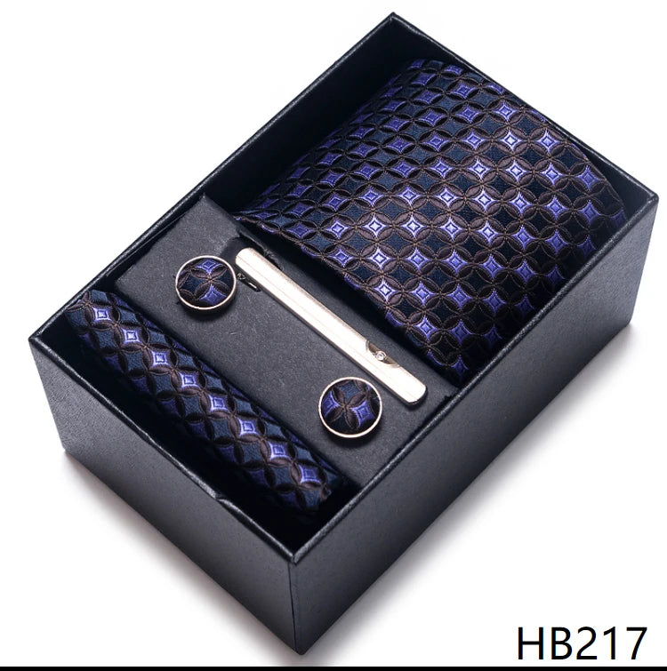 Classic Tie with Pocket Square and Cufflinks