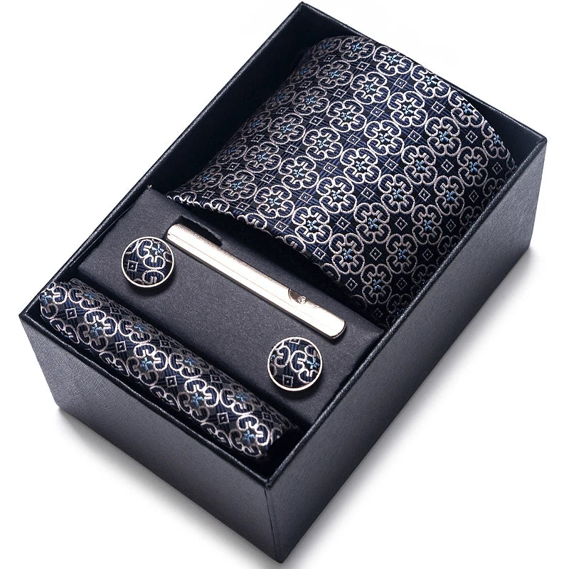 Classic Tie with Pocket Square and Cufflinks