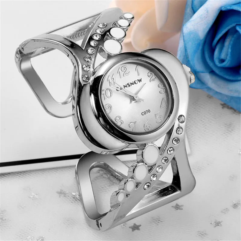 Elegance Timepiece Bracelet Watch