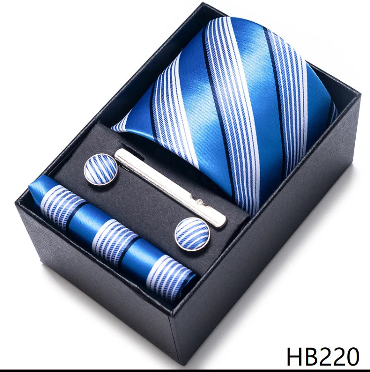 Classic Tie with Pocket Square and Cufflinks