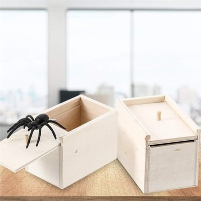(🎁2023-Christmas Hot Sale🎁)Super Funny Crazy Prank Gift Box Spider 🎁Special gifts for friends/family!
